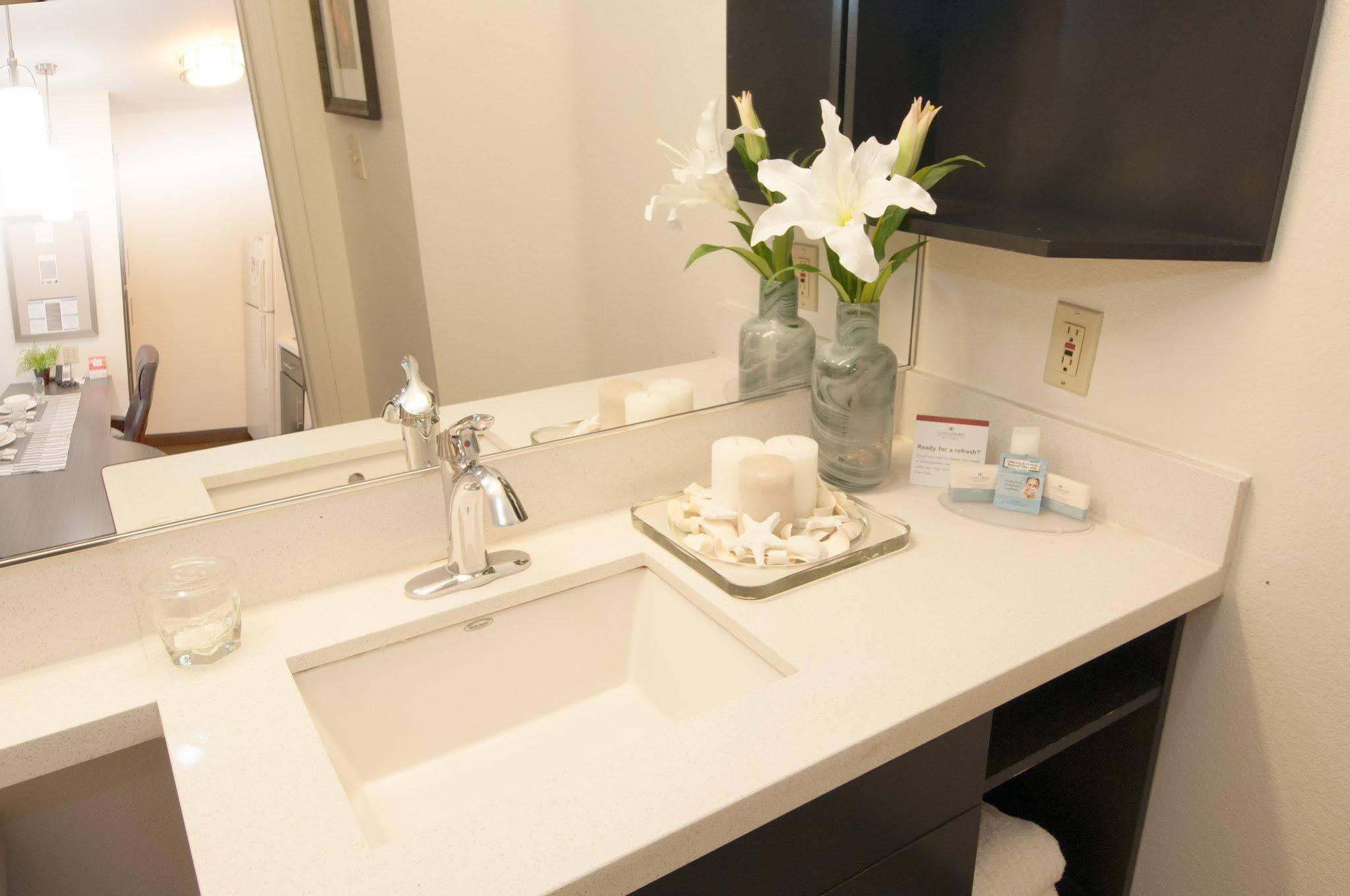 Sonesta Simply Suites Anaheim Гардън Гроув Екстериор снимка