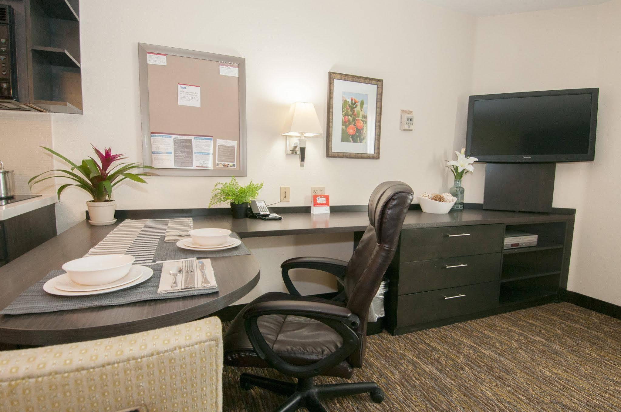 Sonesta Simply Suites Anaheim Гардън Гроув Екстериор снимка