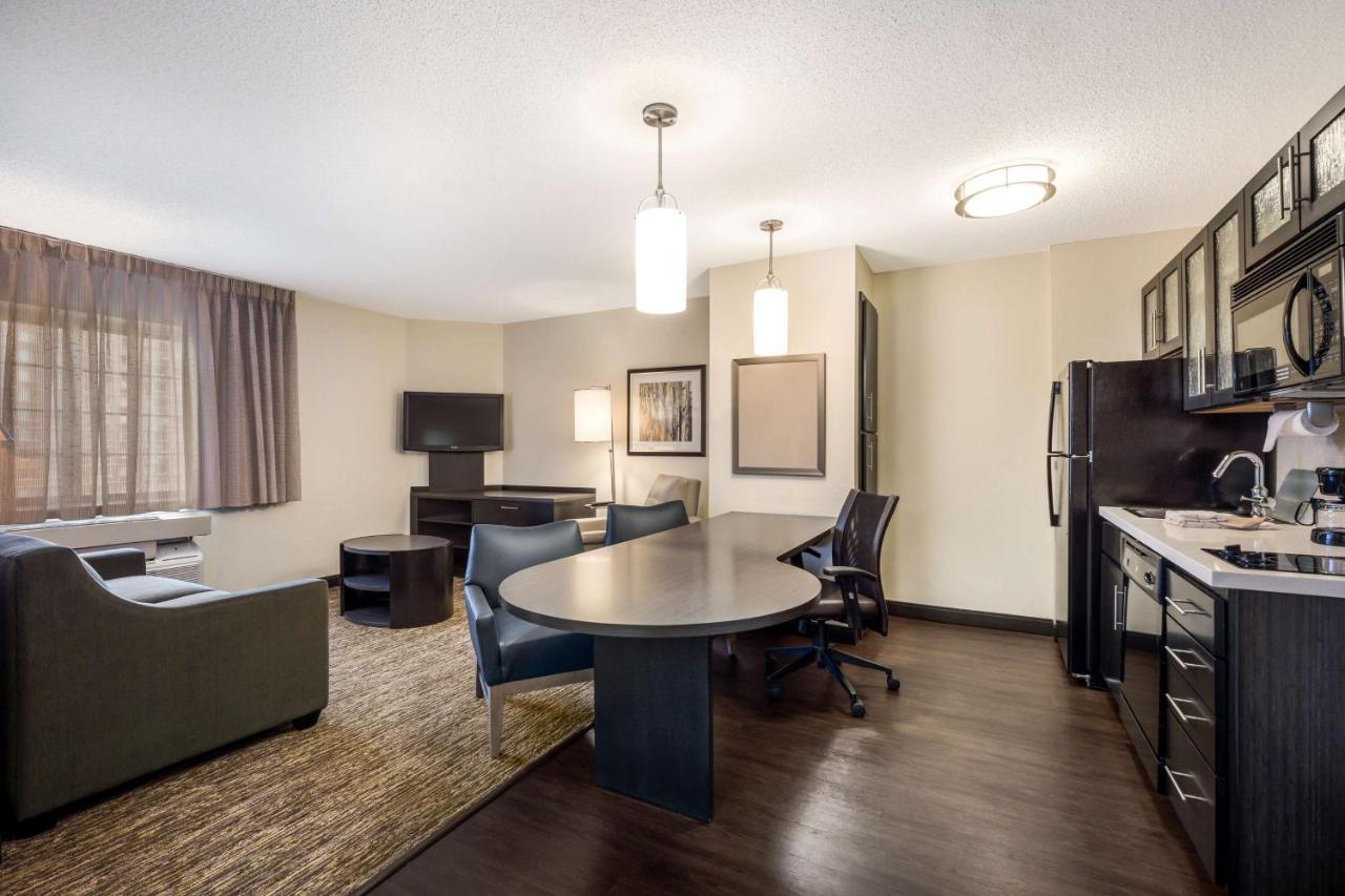 Sonesta Simply Suites Anaheim Гардън Гроув Екстериор снимка