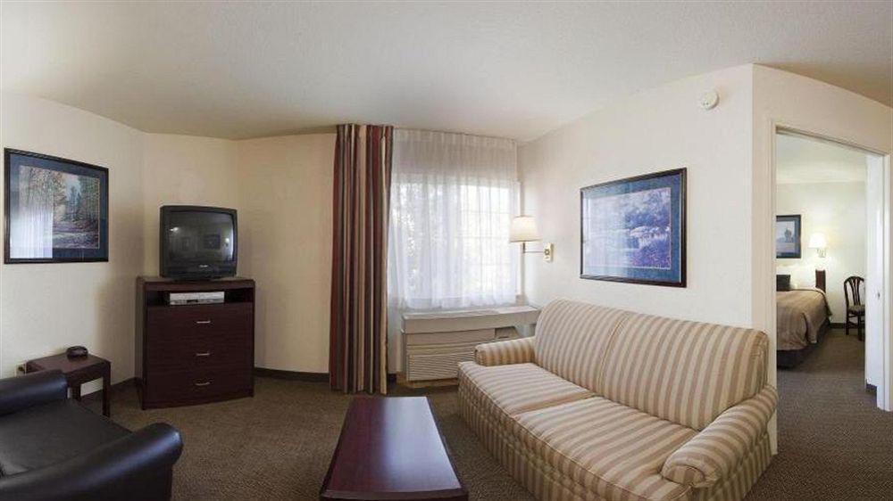 Sonesta Simply Suites Anaheim Гардън Гроув Екстериор снимка